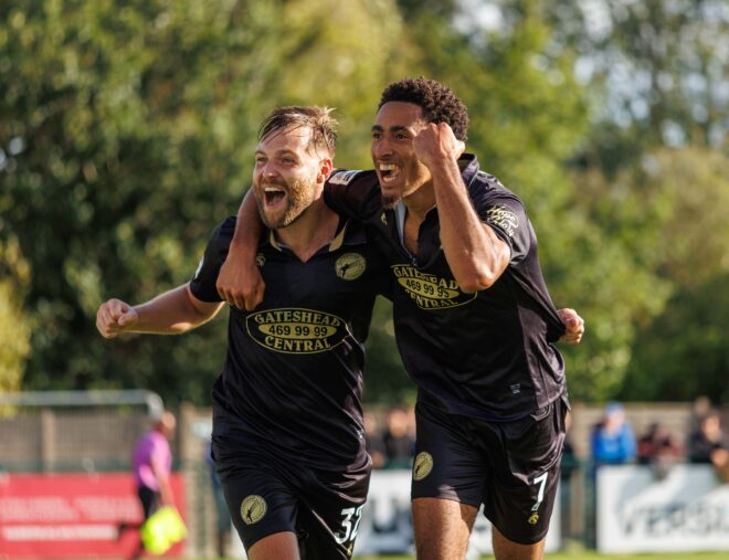 Wealdstone 2-2 Gateshead